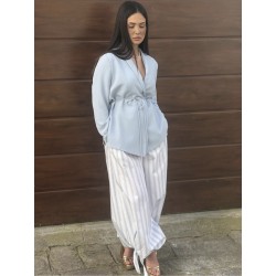 BLAZER FLUIDA CELESTE